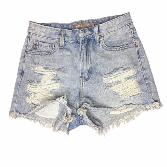Just USA Women’s Shorts Size XS Distressed Blue Ripped Jean Shorts - Picture 4 of 4